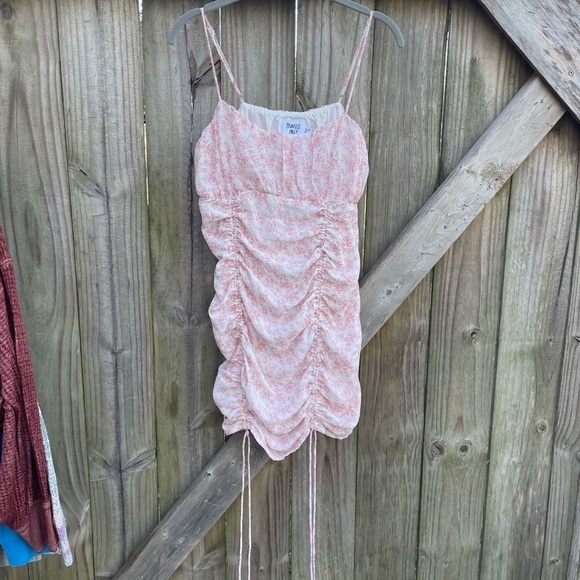 PRINCESS POLLY Y2K IVY HOLLOW RUCHED MINI DRESS WHITE/PINK - Picture 5 of 13